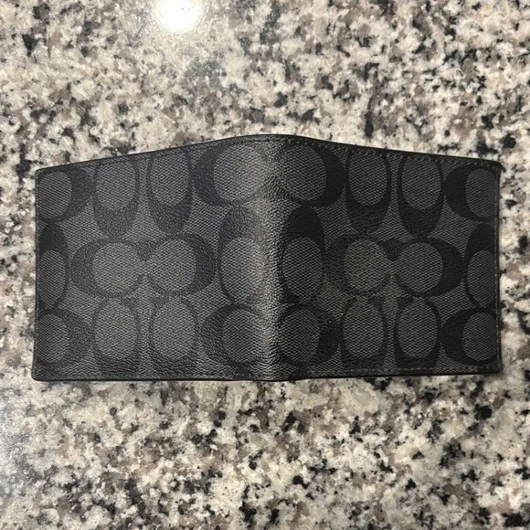Brand New Men’s Coach Wallet-  Black - Picture 5 of 5